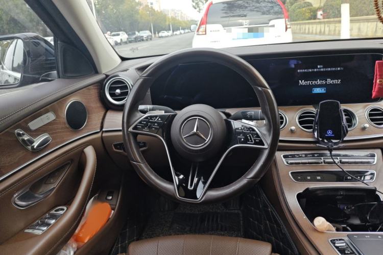 Used Mercedes-Benz E-Class 2021 Facelift E 260 L
