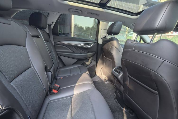 Used Buick Enclave 2022 652T Two-Wheel-Drive Prestige 7-Seater
