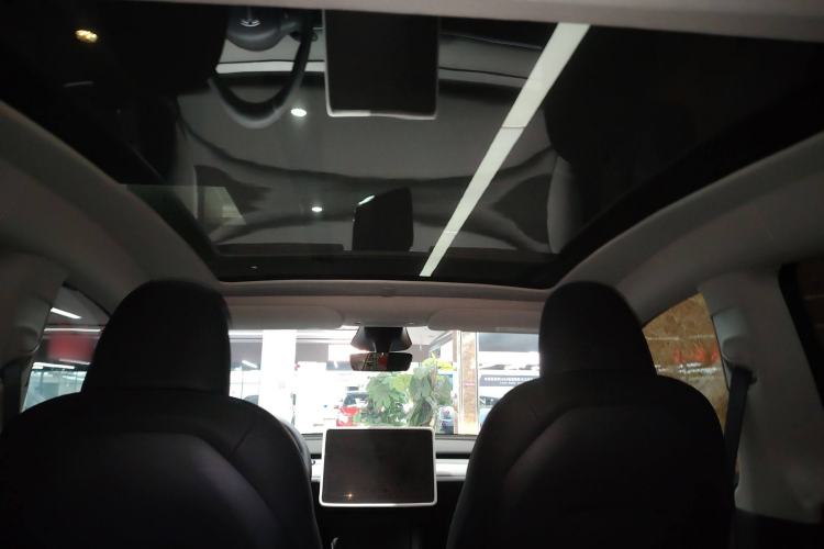 Used Tesla Model Y 2024 Rear-Wheel-Drive Version
