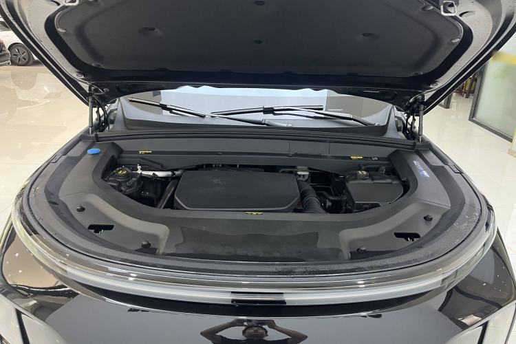 Used Li Auto L9 2022 Max model
