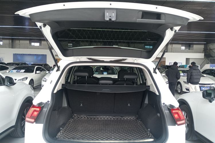 Used Volkswagen Tiguan L 2019 Updated Version 330TSI Automatic Two-Wheel Drive Panoramic Comfort Edition China VI Standard