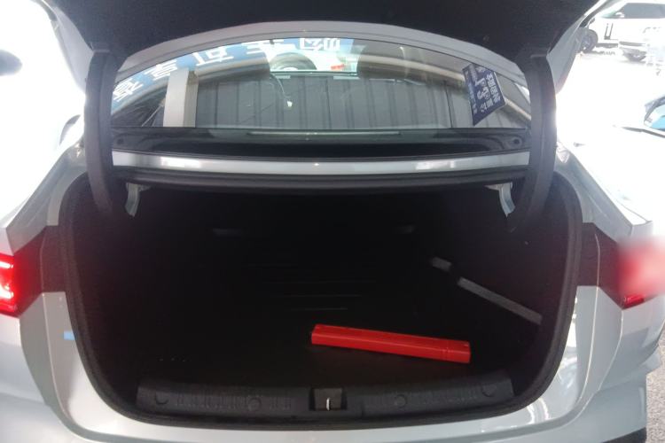 Used BYD Qin L 2024 DM-i 120KM Leading Model
