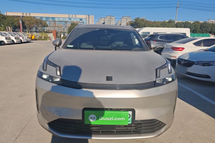 Used Lynk & Co 08 EM-P 2023 120km Long-Range Halo
