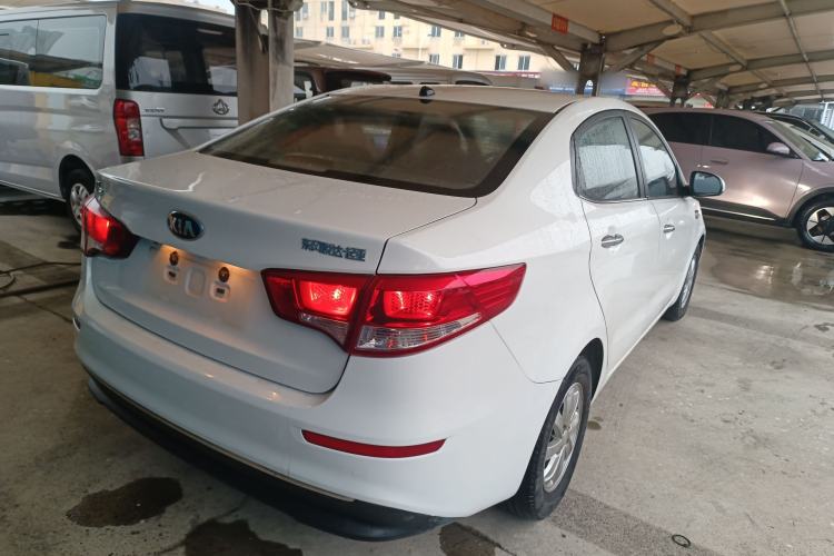 Used Kia K2 2015 Sedan 1.4L Automatic GLS