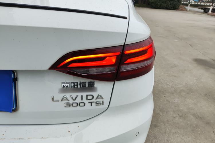 Used Volkswagen Lavida 2024 300TSI DSG Starry Sky Deluxe Edition
