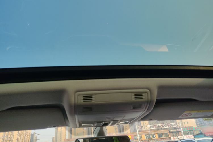 Used Volkswagen Tacqua 2021 200TSI DSG JoyConnect Edition