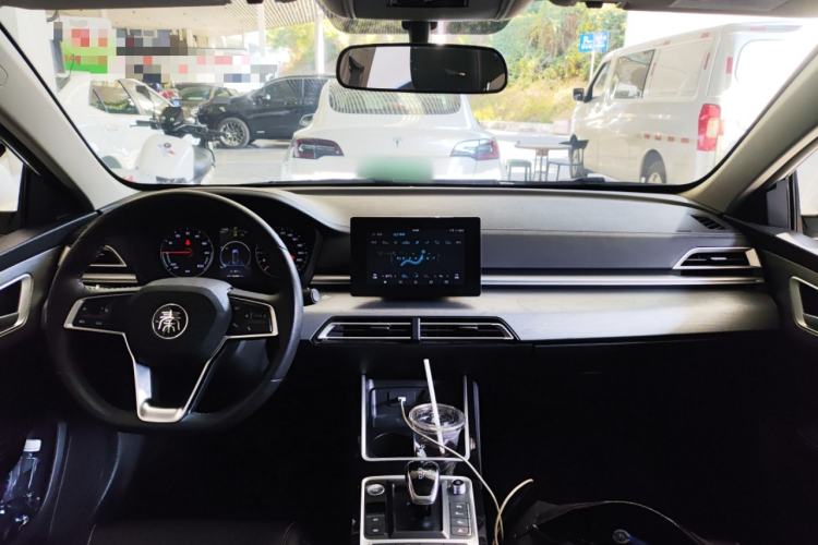 Used BYD Qin New Energy 2019 High-Range Luxury Model