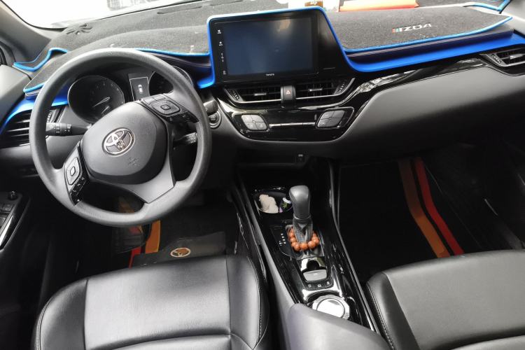 Used Toyota IZOA 2020 2.0L Enjoy Edition
