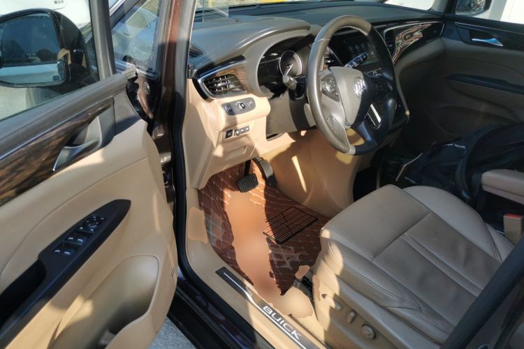 Used Buick GL8 2017 ES 28T Flagship Model China V Standard
