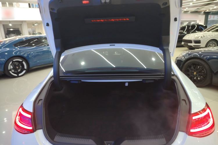 Used Mercedes-Benz CLS 2020 CLS 300 Luxury Model