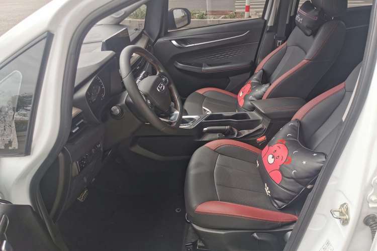 Used Geely Auto Vision X3 2021 PRO 1.5L CVT Deluxe Model
