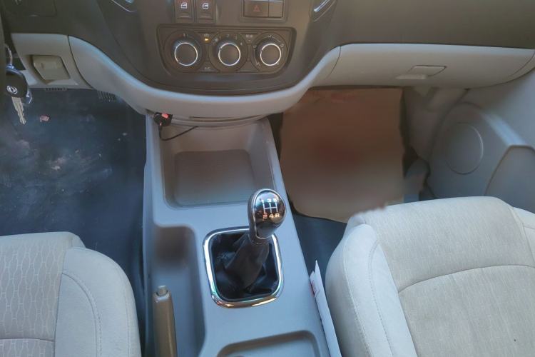 Used FORTHING Lingzhi 2018 M3 1.5L 5-Seat Base Model
