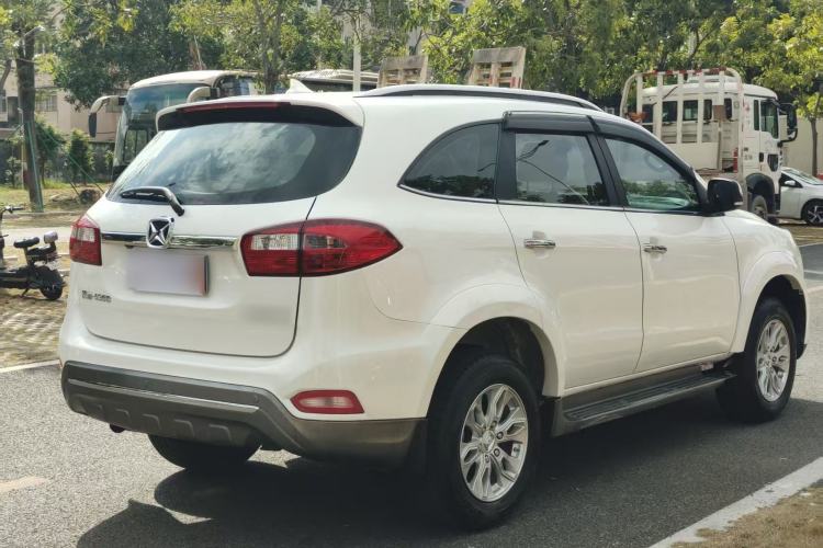 Used JMC Yusheng S350 2016 2.0T Automatic Two-Wheel Drive Gasoline Luxury Edition 5 Seats
