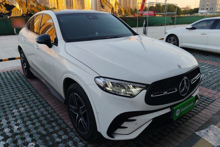 Used Mercedes-Benz GLC Coupe 2025-Year Restyled GLC 260 4MATIC Coupe SUV
