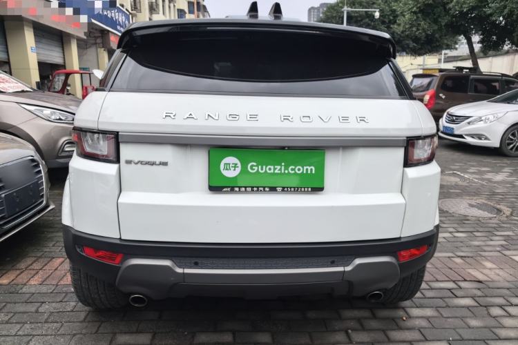 Used Land Rover Range Rover Evoque 2018 200PS PURE New Fashion Edition