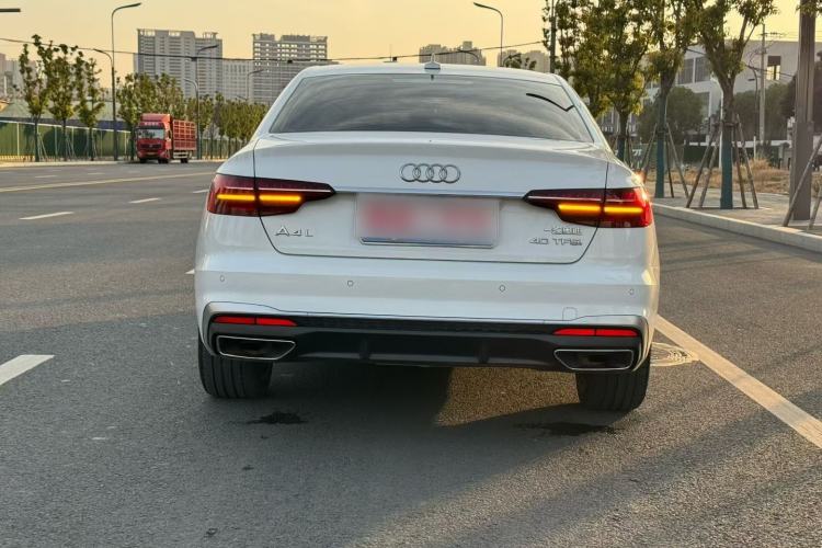 Used Audi A4L 2022 40 TFSI Fashion Dynamic Model
