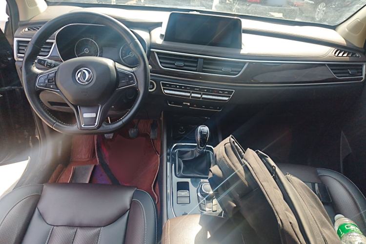 Used Dongfeng Fengon 580 2018 1.5T Manual Luxury Model