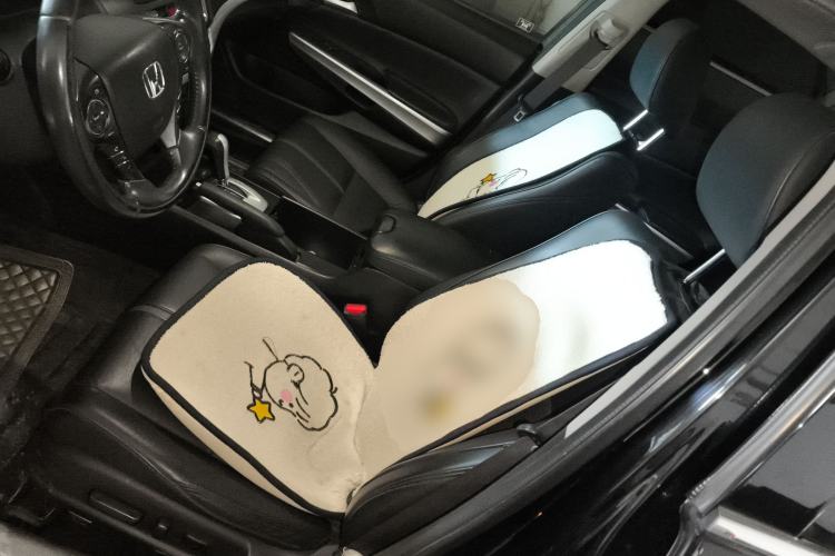 Used Honda Crosstour 2014 2.4L Luxury Edition
