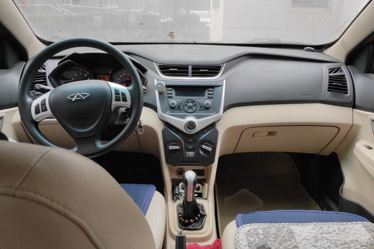 Used Chery Fengyun 2 2013 Hatchback 1.5L Manual Ruiyi Edition