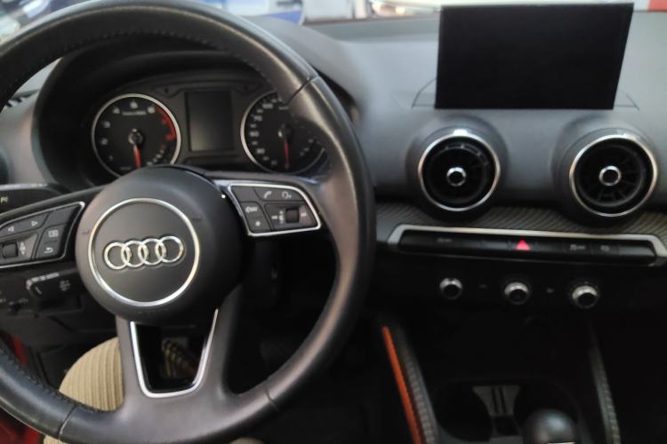 Used Audi Q2L 2018 35 TFSI Launch Exclusive Edition China VI