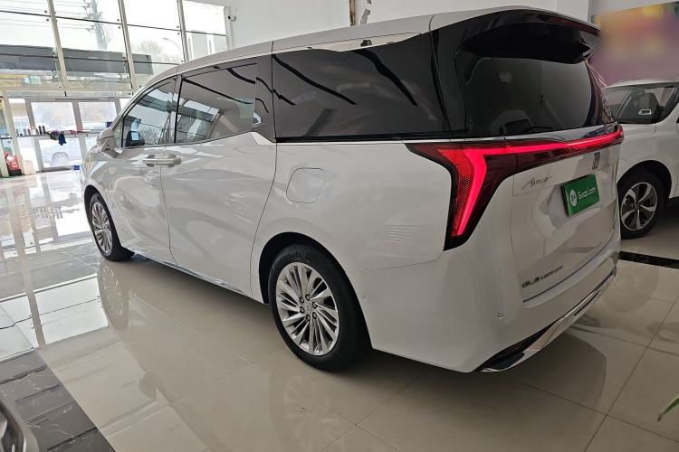 Used Buick Century 2023 2.0T Six-Seater Yinshi Edition
