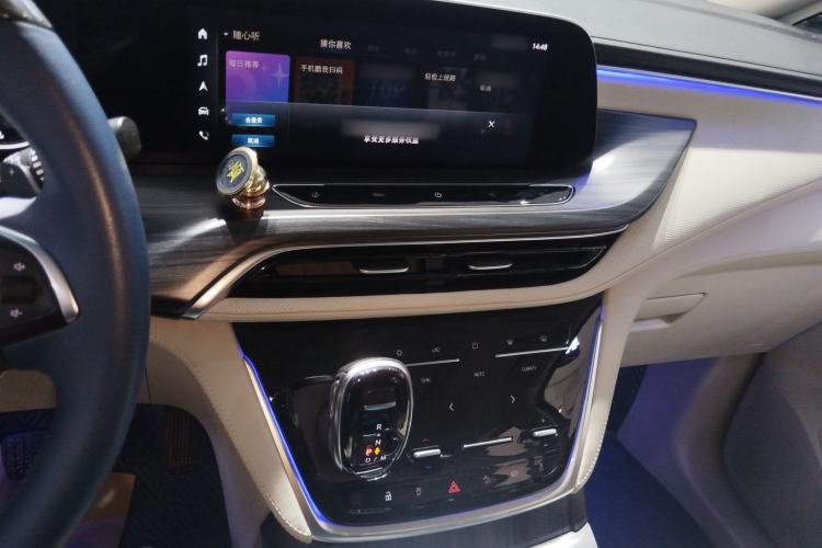 Used Buick GL8 2021 ES Landtrek 653T Comfort Edition
