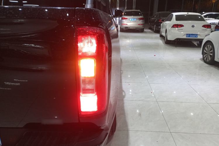 Used Great Wall Poer 2021 2.0T Commercial Version Automatic Diesel Two-Wheel Drive Elite Trim with Long Bed – GW4D20M
