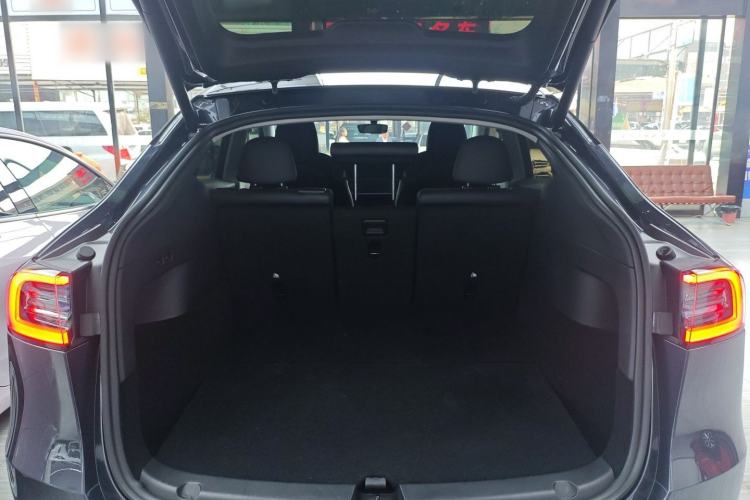 Used Tesla Model Y 2024 Rear-Wheel-Drive Version
