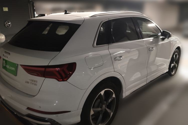 Used Audi Q3 2019 35 TFSI Fashion Dynamic Model