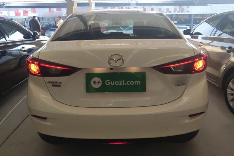 Used Mazda Mazda 3 Axela 2017 Sedan 1.5L Automatic Luxury Model Emission Standard China V
