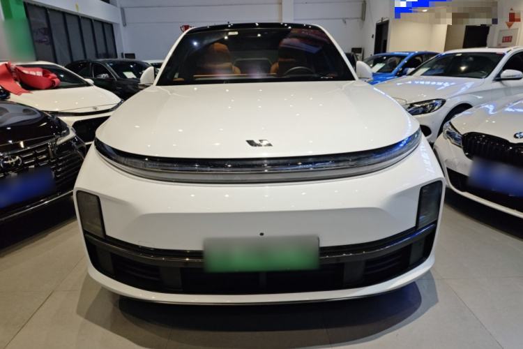 Used Li Auto L7 2023 Pro Model
