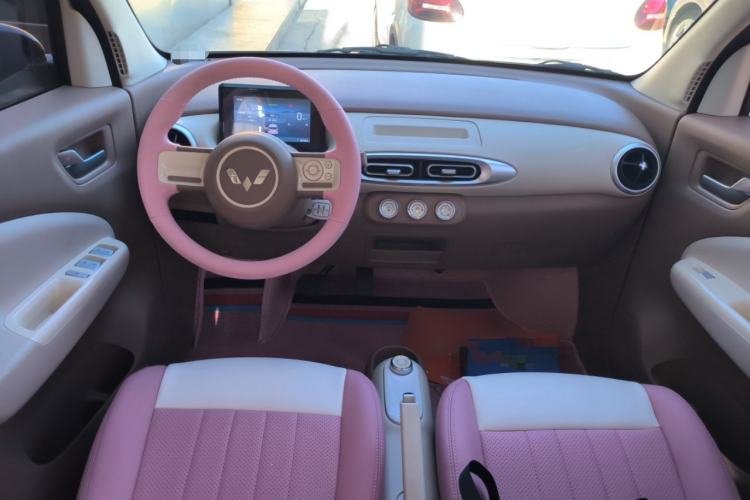 Used Wuling Hongguang MINIEV 2025 Four-Door Version Advanced Edition
