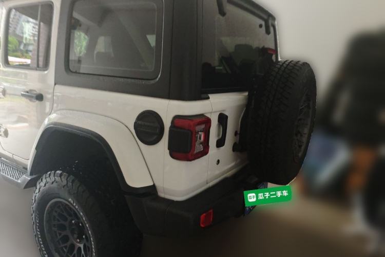 Used  Wrangler 2019 2.0T Sahara Four-Door Version China VI Emission Standard