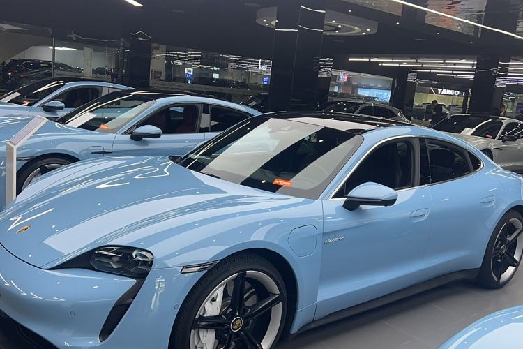 Used Porsche Taycan 2019 Taycan 4S
