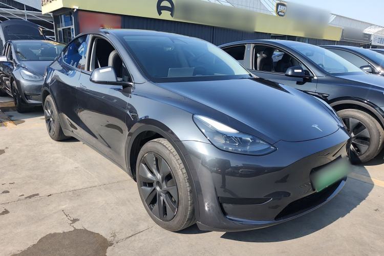 Used Tesla Model Y 2024 Rear-Wheel-Drive Version