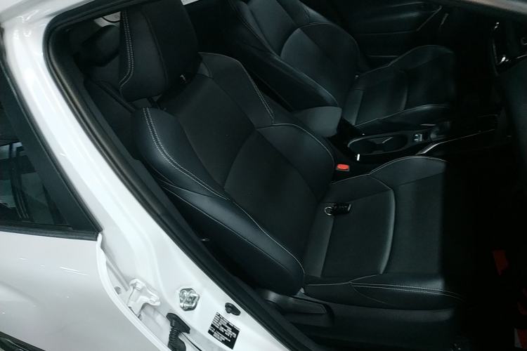 Used Toyota FRONTLANDER 2022 2.0L CVT Luxury PLUS Edition
