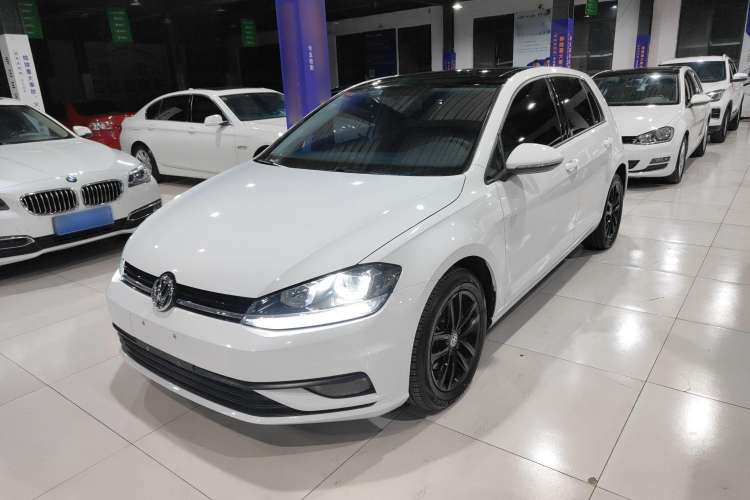 Used Volkswagen Golf 2018 230TSI Automatic Comfort Model
