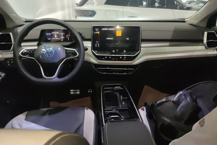 Used Volkswagen ID.6 CROZZ 2022 Long-Range PURE+ Edition