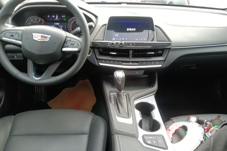 Used Cadillac CT4 2023 25T Luxury Model
