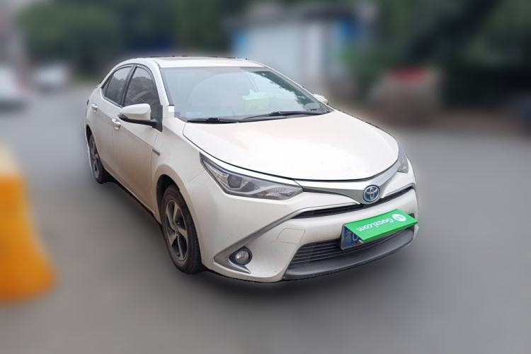 Used Toyota Levin 2017 Revised Dual-Engine 1.8H GS E-CVT Elite Sunroof Version China V Standard
