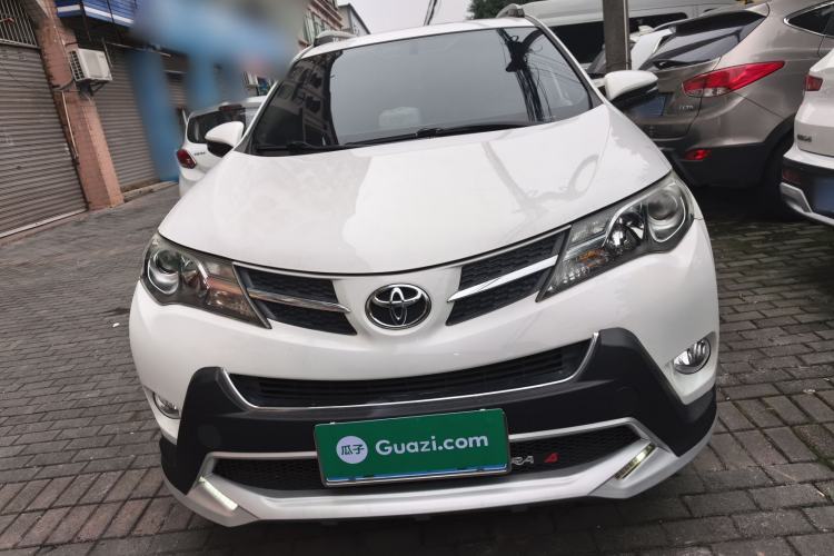 Used Toyota RAV4 2013 2.0L CVT Four-Wheel Drive New Edition
