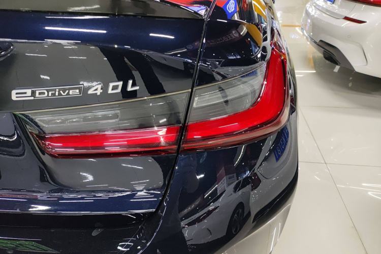 Used BMW i3 2024 eDrive 40 L Midnight Edition