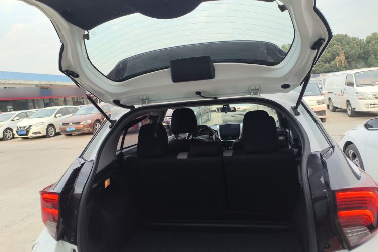 Used Toyota YARiS L 2022 X-Trail 1.5L CVT Leading PLUS Edition
