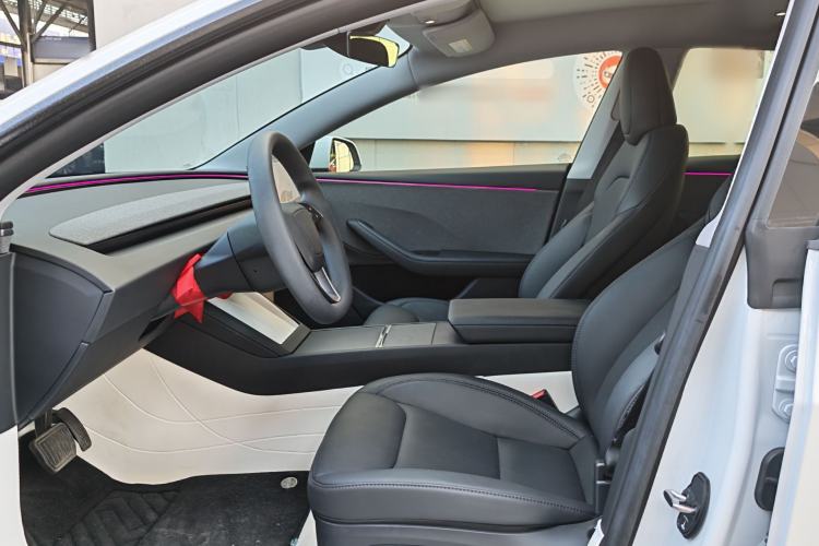 Used Tesla Model 3 2025 Rear-Wheel-Drive Version
