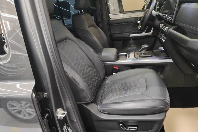 Used  T01 2024 2.0T Explorer
