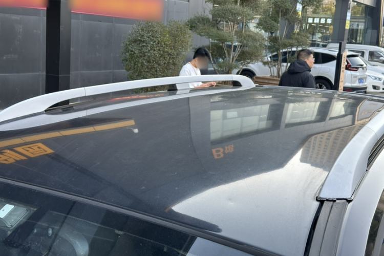 Used Haval H5 Classic 2015 2.0L Manual Two-Wheel Drive Entry-Level Trim
