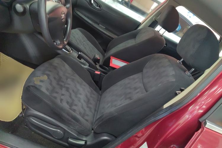 Used Nissan Tiida 2014 1.6L CVT Comfort Model