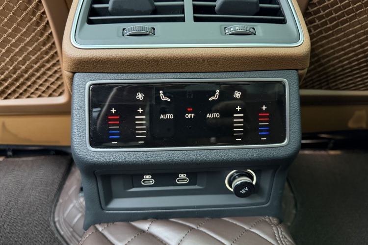 Used Audi A6L 2024 45 TFSI Prestige Elegant Edition
