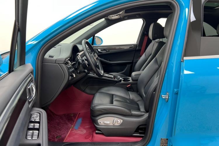 Used Porsche Macan 2022 Macan 2.0T
