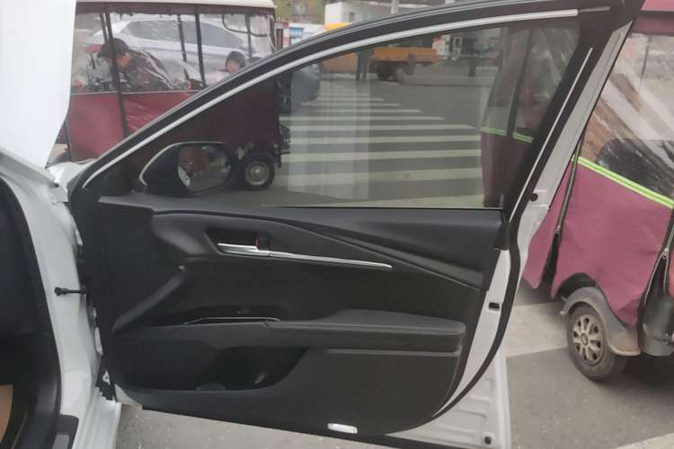 Used Toyota Camry 2024 Dual-Motor 2.0HS Sport Edition
